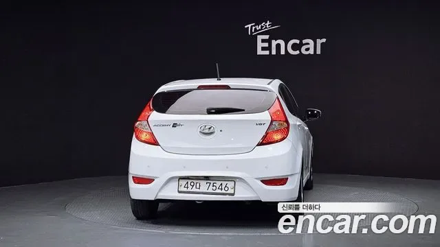 Hyundai Accent, 2012 — фото 4