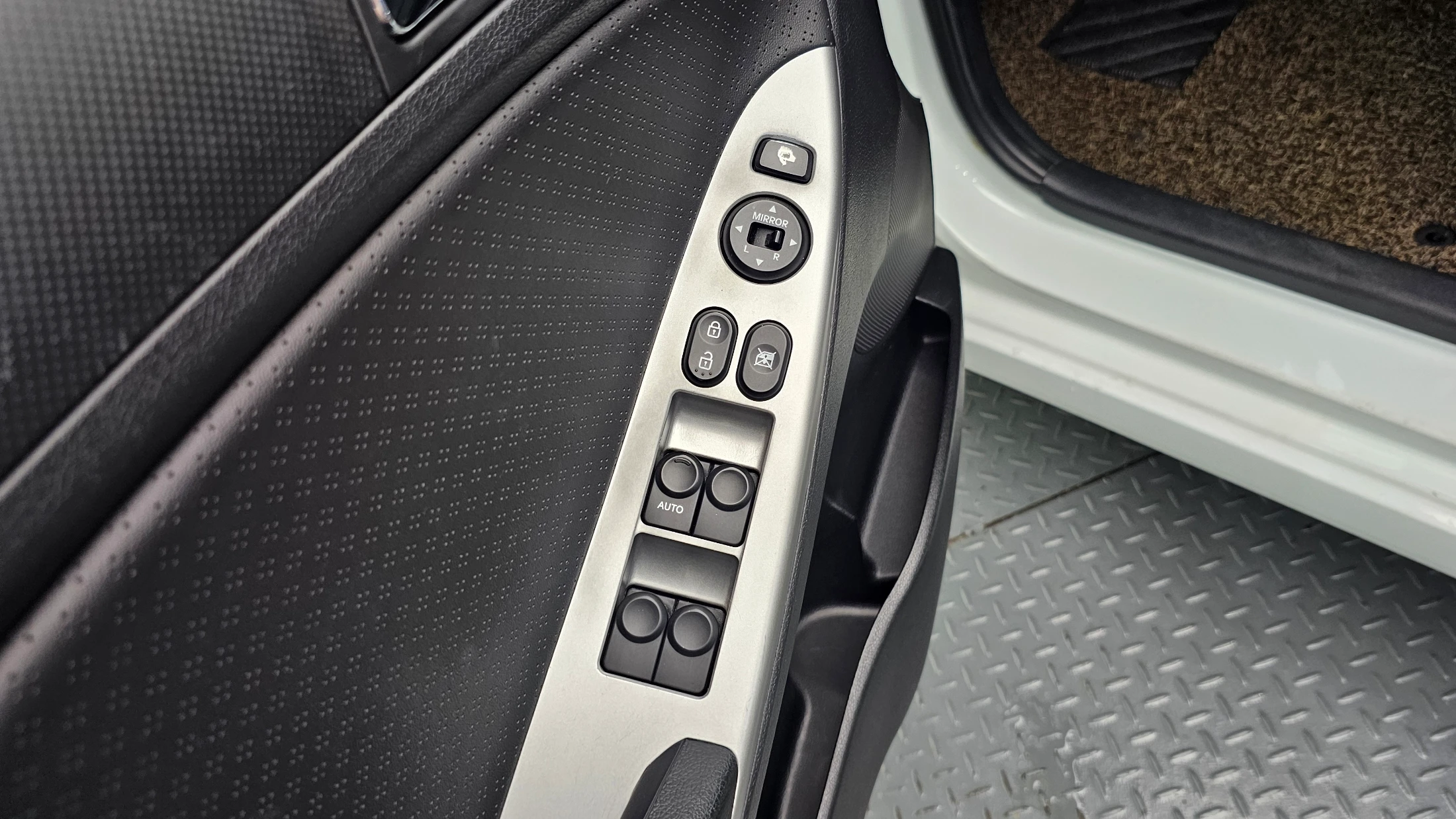 Hyundai Accent, 2012 — фото 17