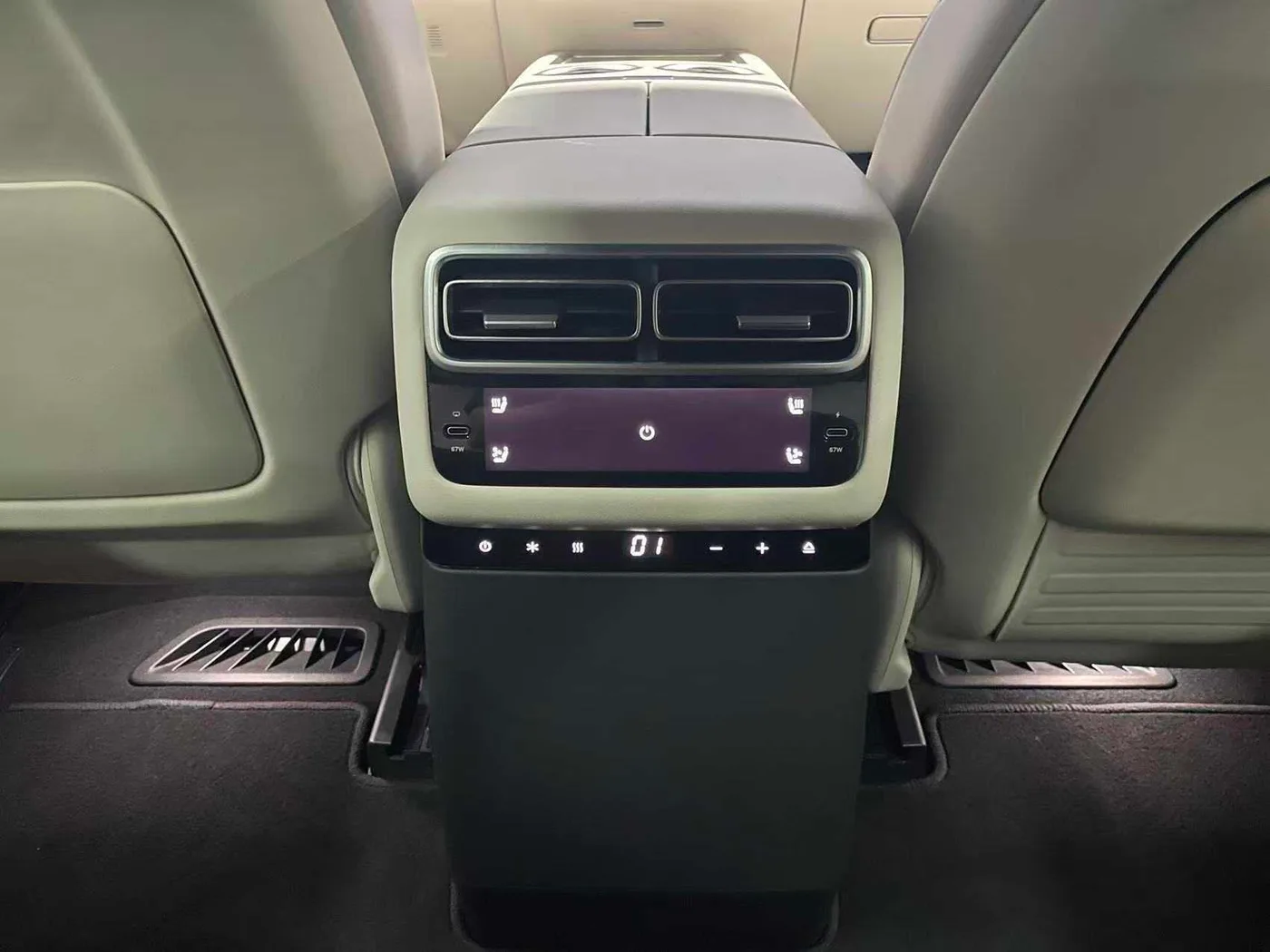 Li Auto Ideal L7, 2025 — фото 17