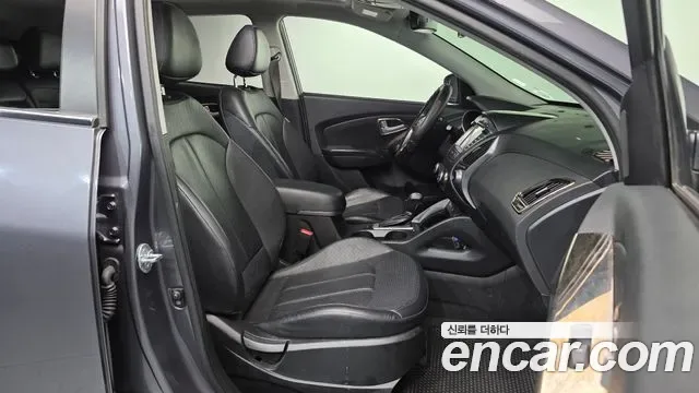 Hyundai Tucson ix, 2013 — фото 11