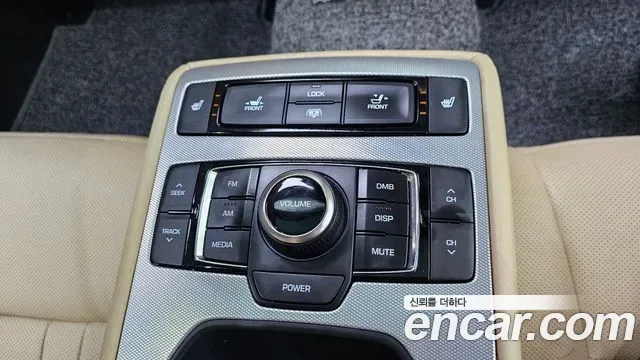 Genesis G80, 2016 — фото 19