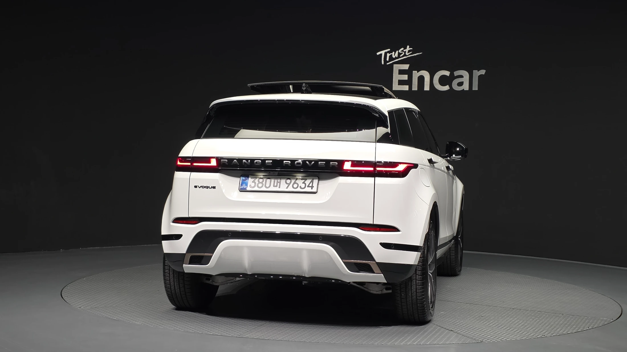 Land Rover Range Rover Evoque, 2025 — фото 4