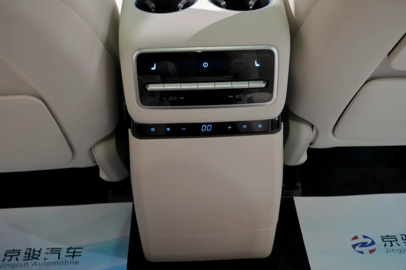 Li Auto Ideal L9, 2022 — фото 14