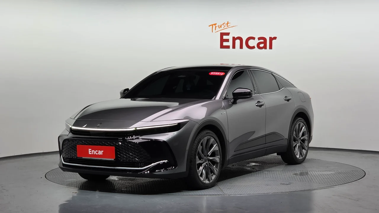 Toyota Crown Crossover