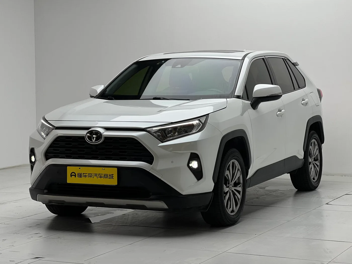 Toyota RAV4 Rongfang