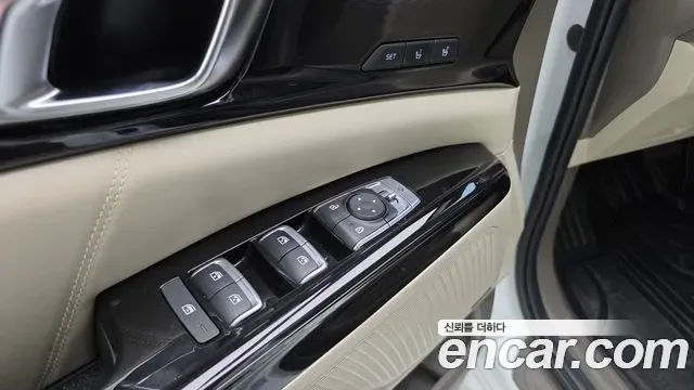 Kia Canival Carnival, 2022 — фото 13