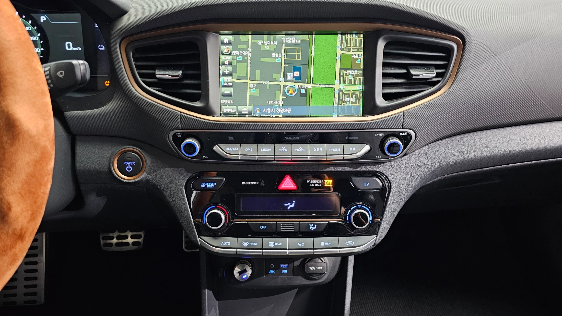 Hyundai Ioniq Ionic Electric, 2016 — фото 20