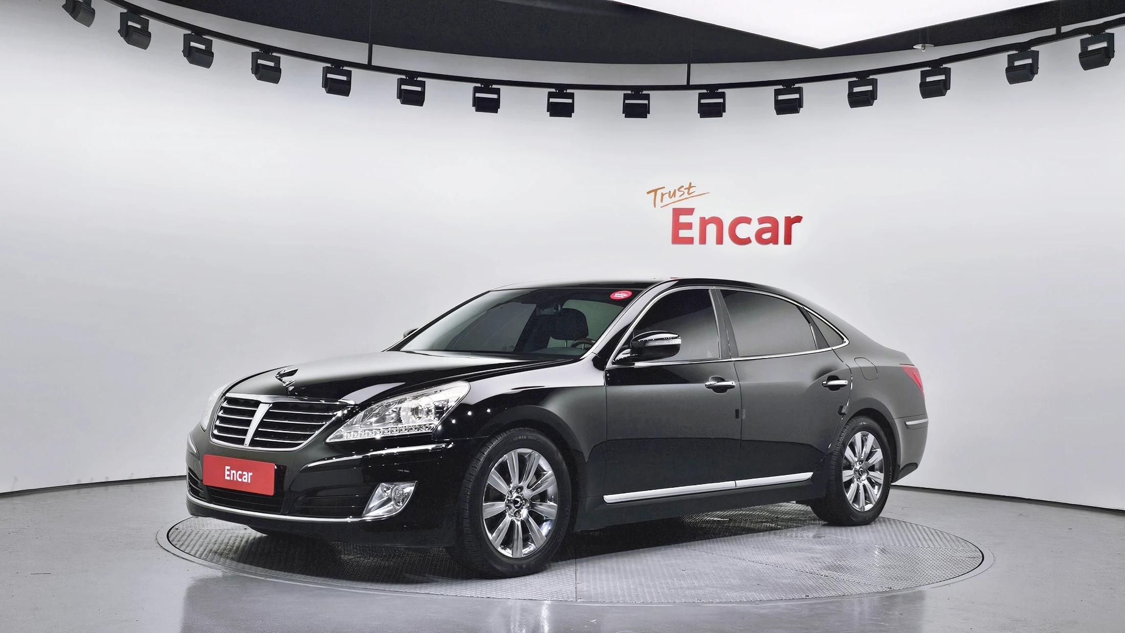 Hyundai Equus
