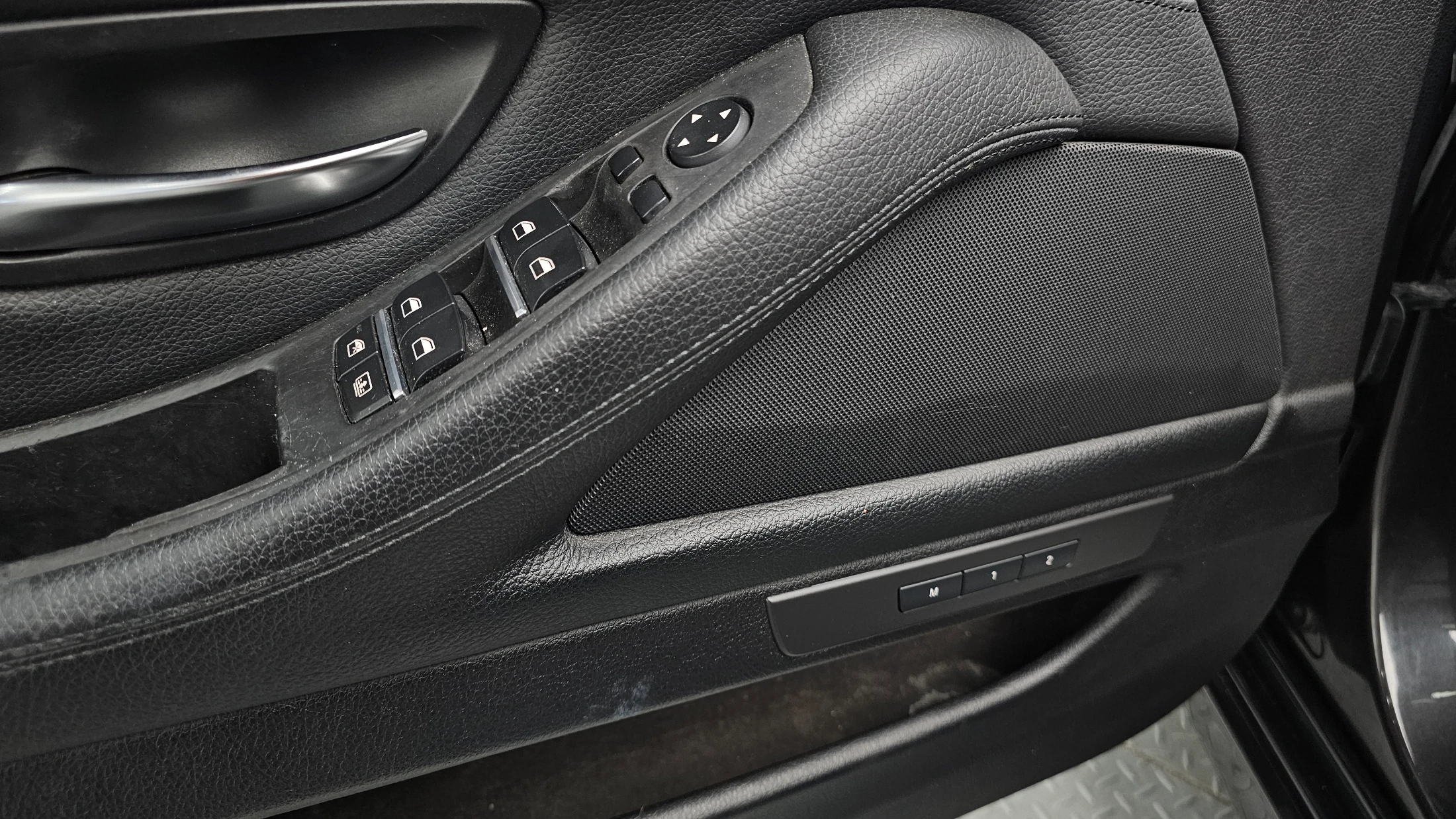 BMW 5-Series F10, 2014 — фото 17
