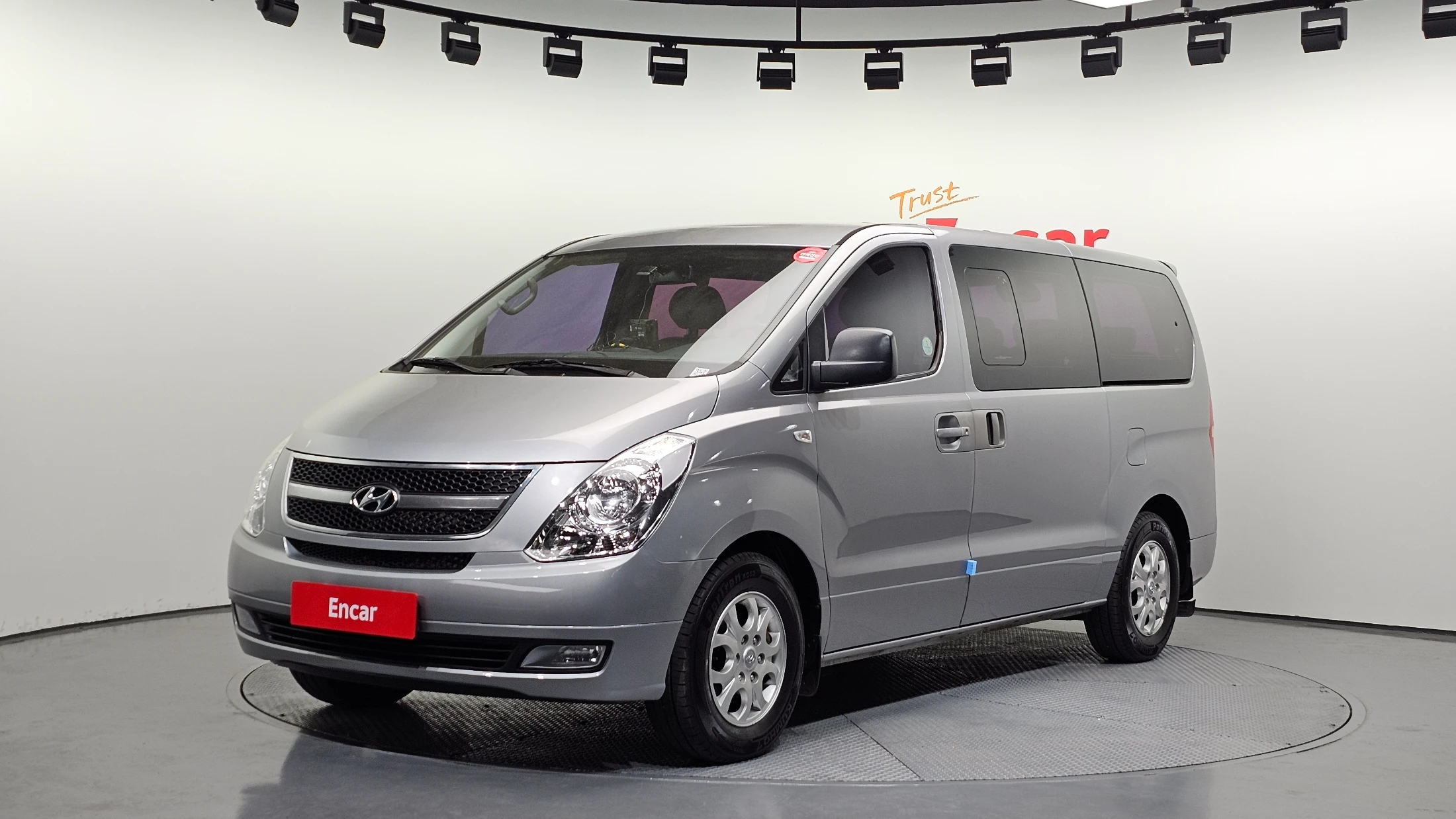 Hyundai Starex Grand Starex