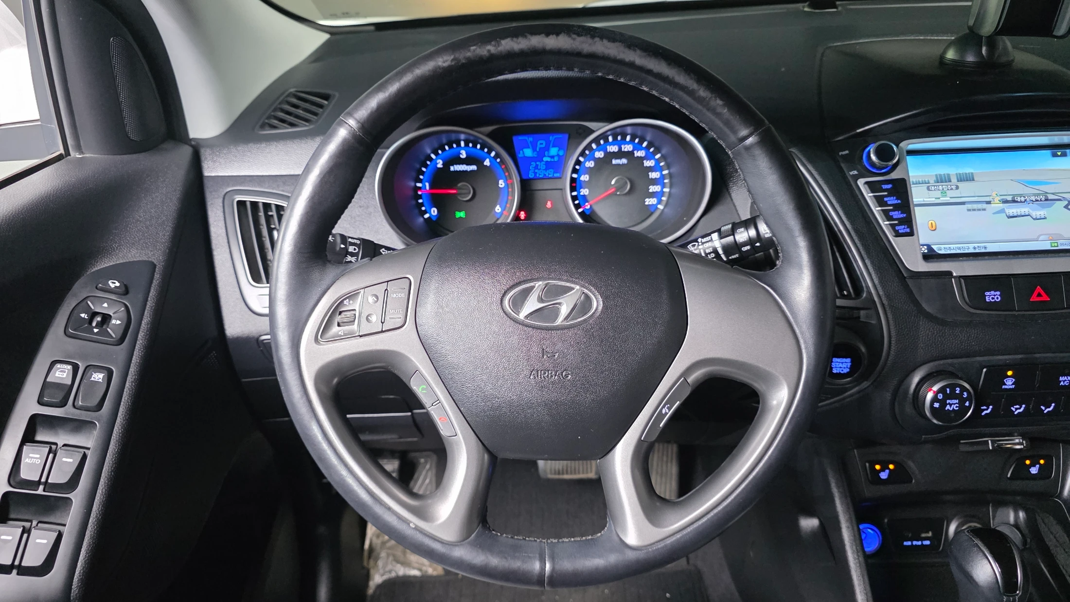 Hyundai Tucson ix, 2014 — фото 13