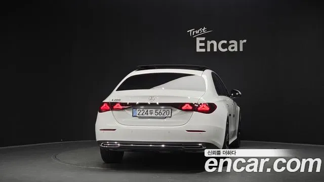 Mercedes-Benz E-Class W214, 2025 — фото 4