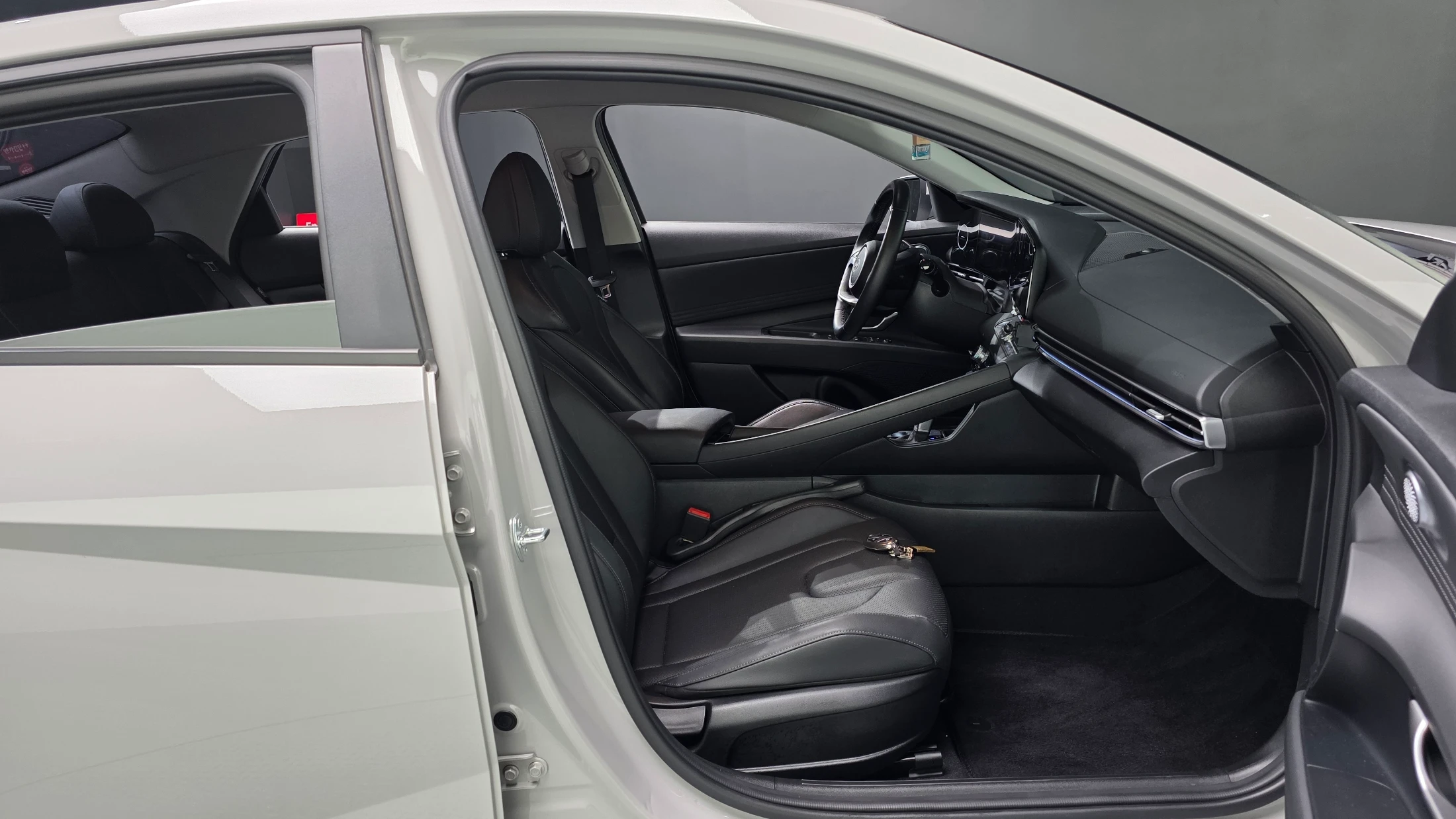 Hyundai Avante CN7, 2024 — фото 27