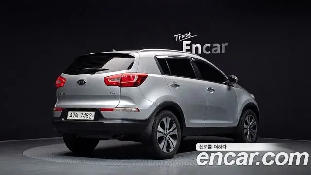 Kia Sportage, 2010 — фото 2