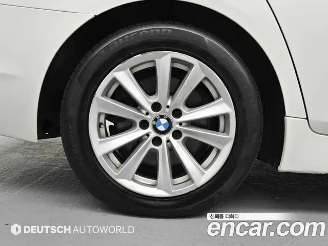 BMW 5-Series F10, 2013 — фото 5