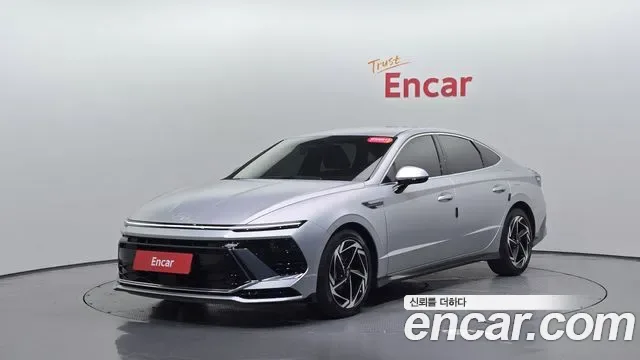 Hyundai Sonata De Edge (DN8)