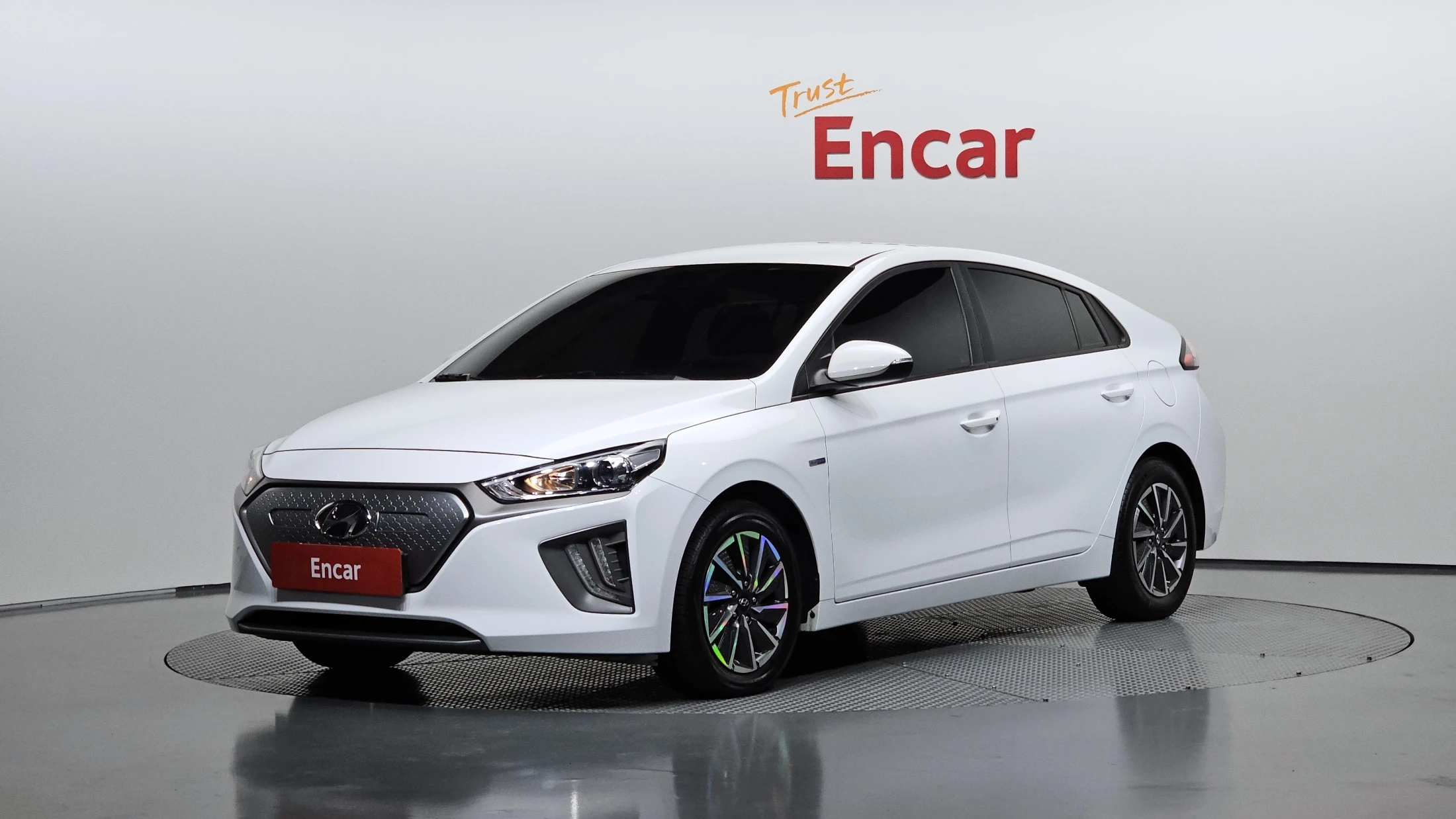 Hyundai Ioniq Ionic Electric