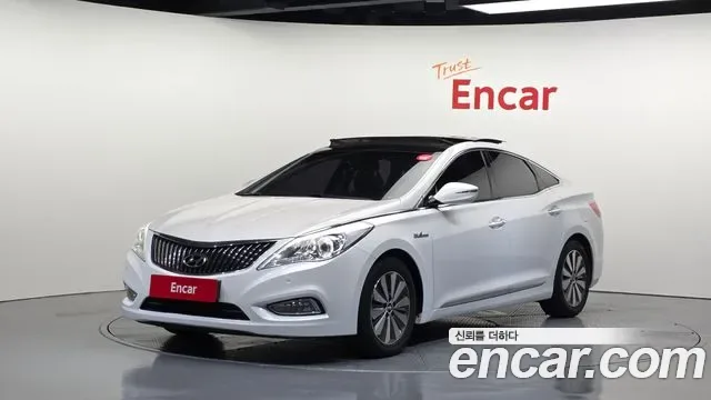 Hyundai Grandeur HG Hybrid