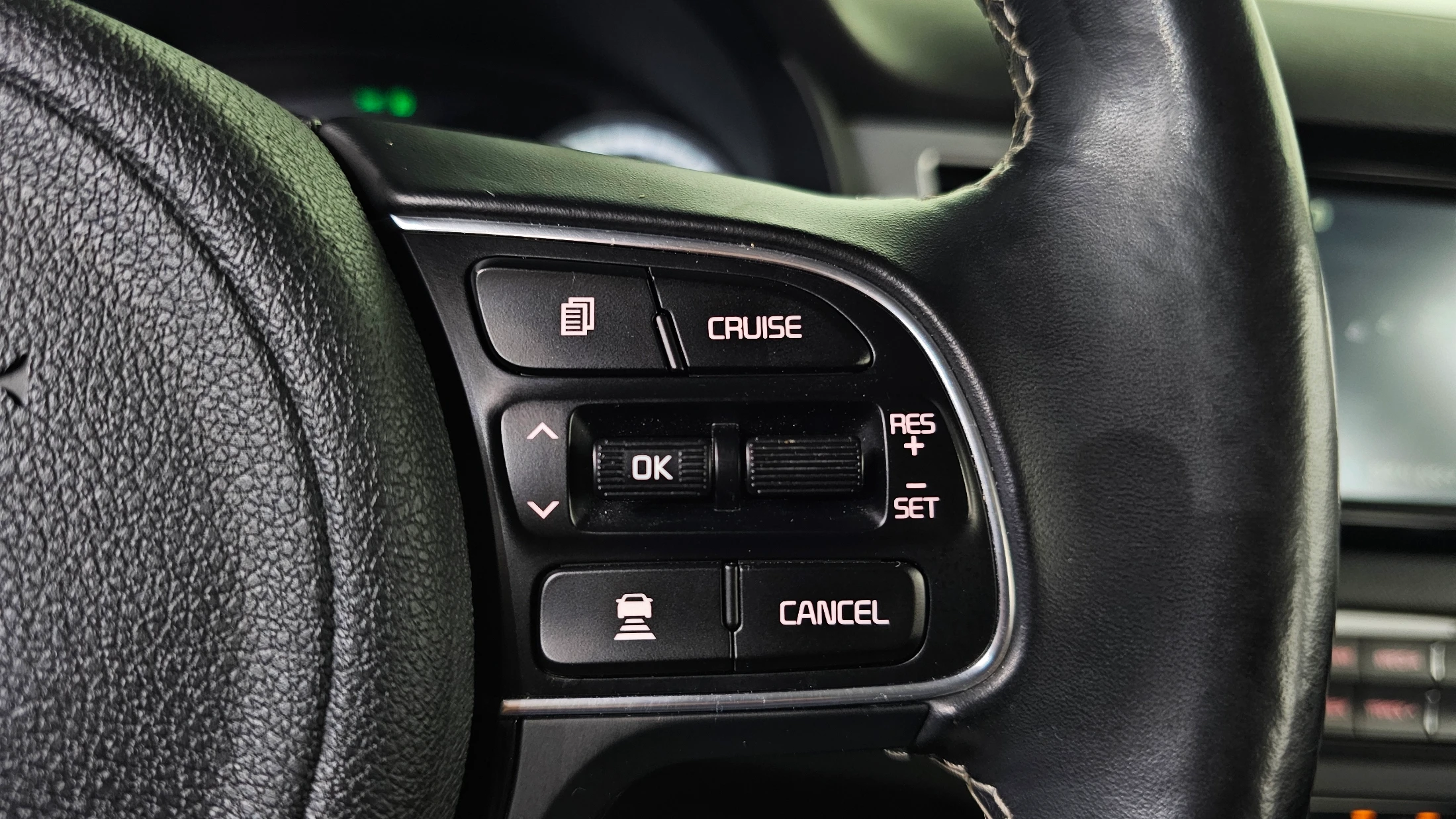Kia Niro, 2017 — фото 18