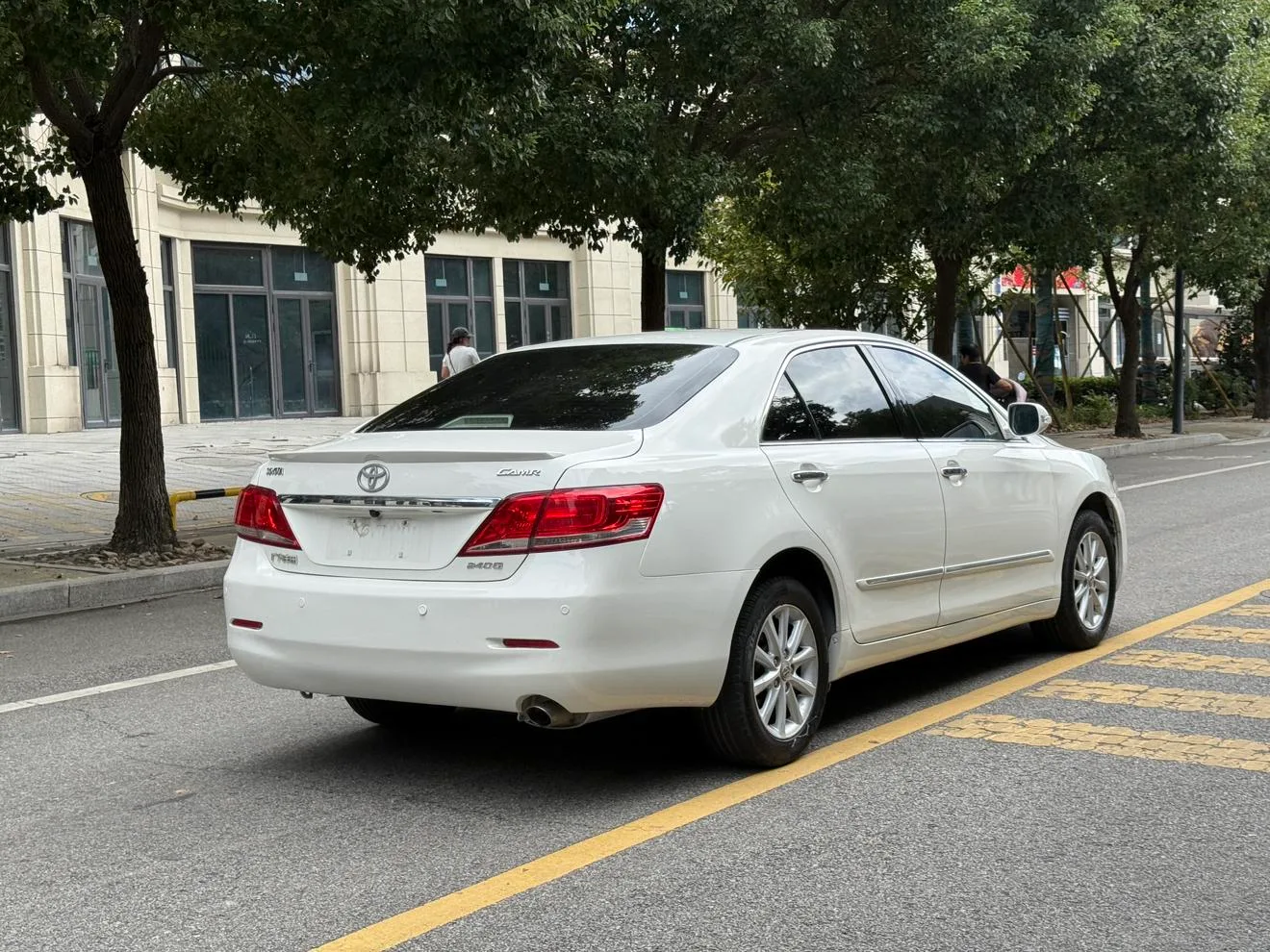 Toyota Camry, 2010 — фото 12