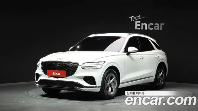 Genesis Gv70