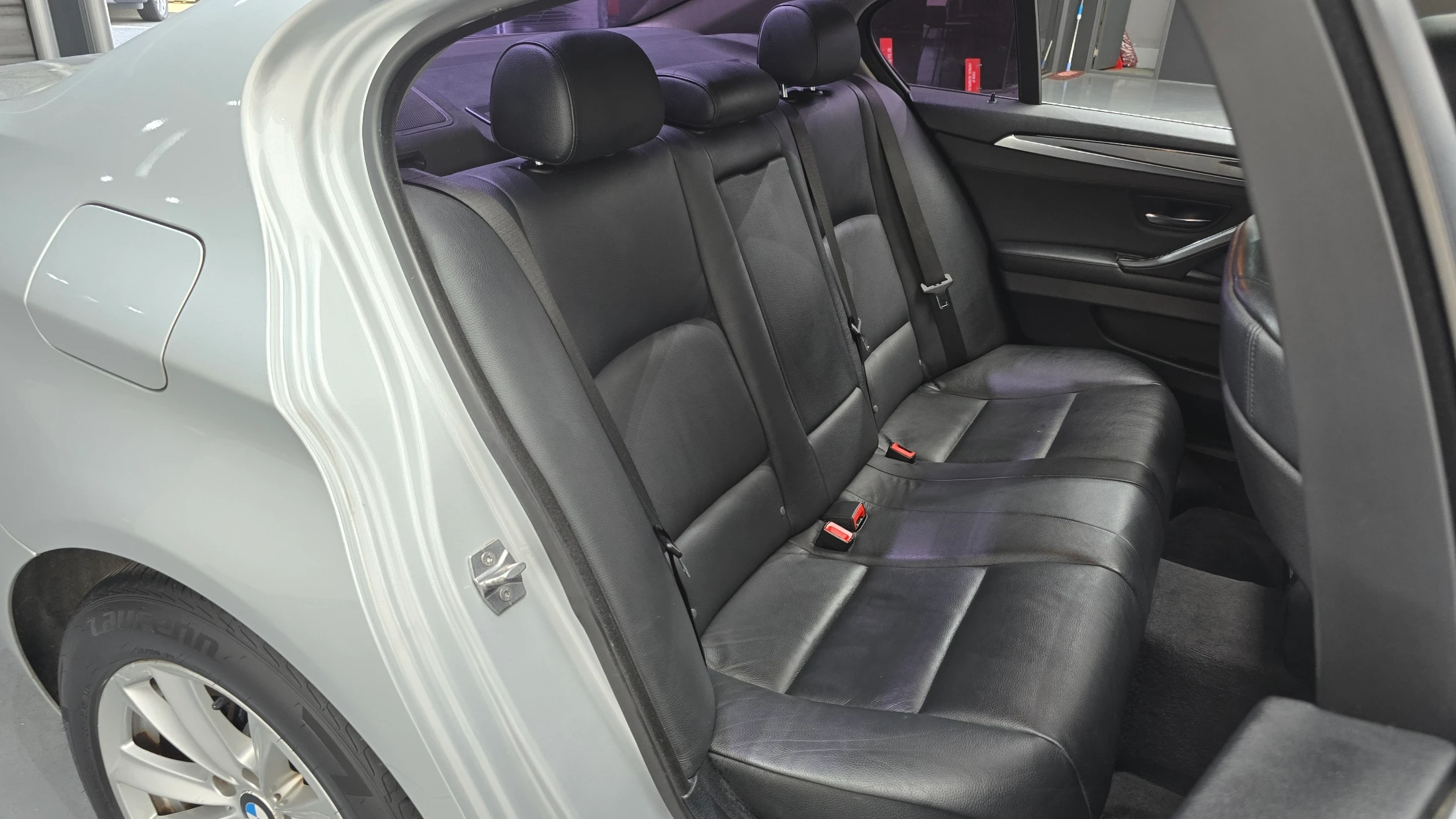 BMW 5-Series F10, 2013 — фото 12