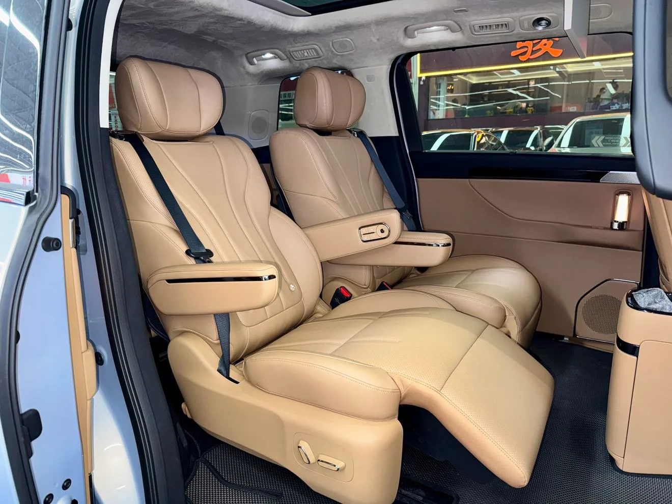 GAC Trumpchi Trumpchi E8 PHEV, 2026 — фото 20