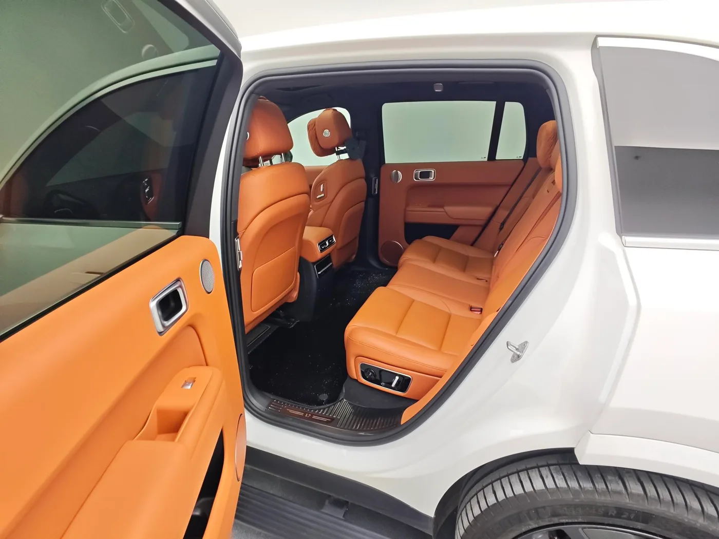 Li Auto Ideal L7, 2023 — фото 13