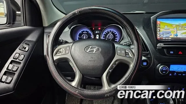 Hyundai Tucson ix, 2013 — фото 13