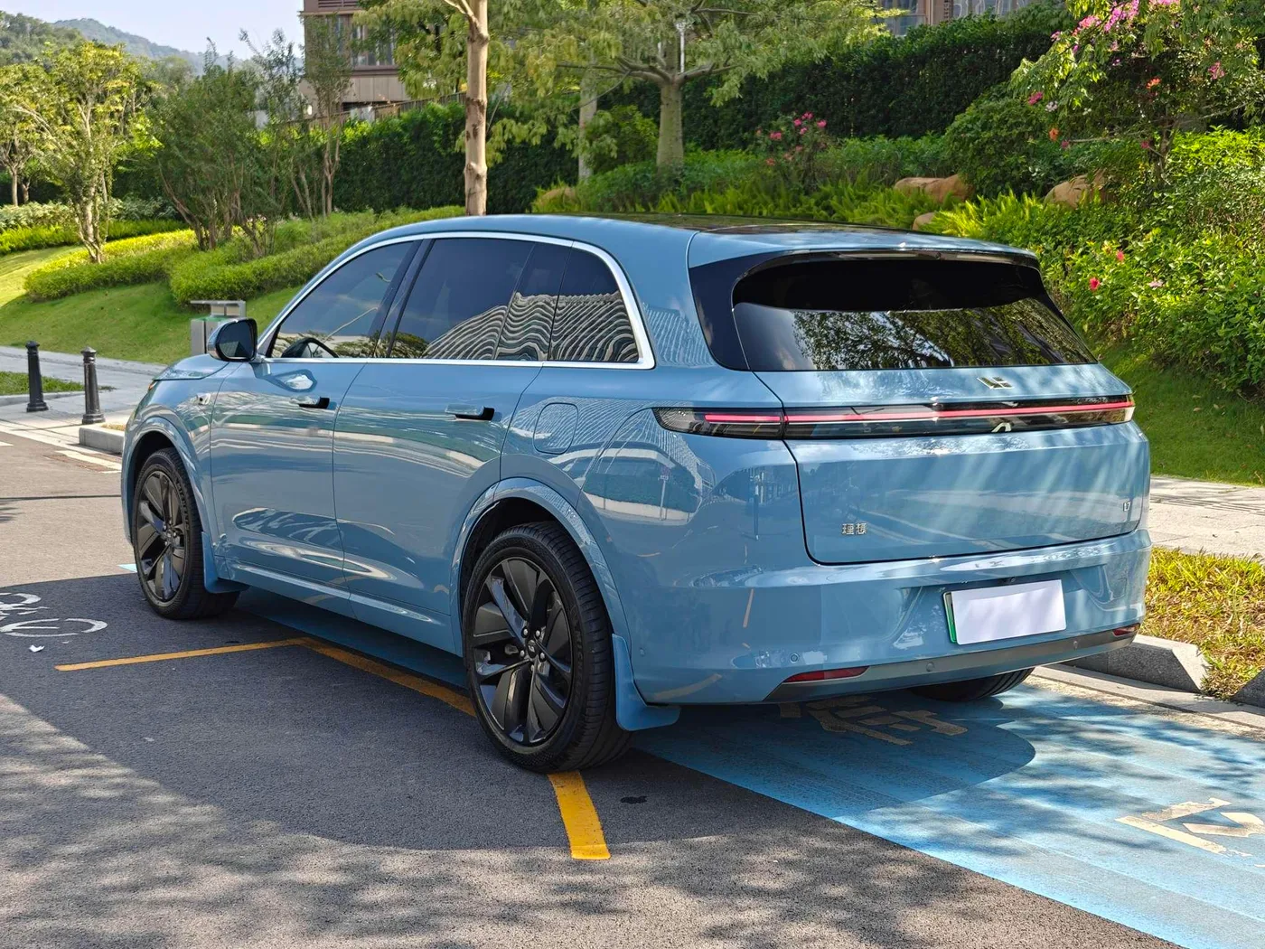 Li Auto Ideal L7, 2023 — фото 23