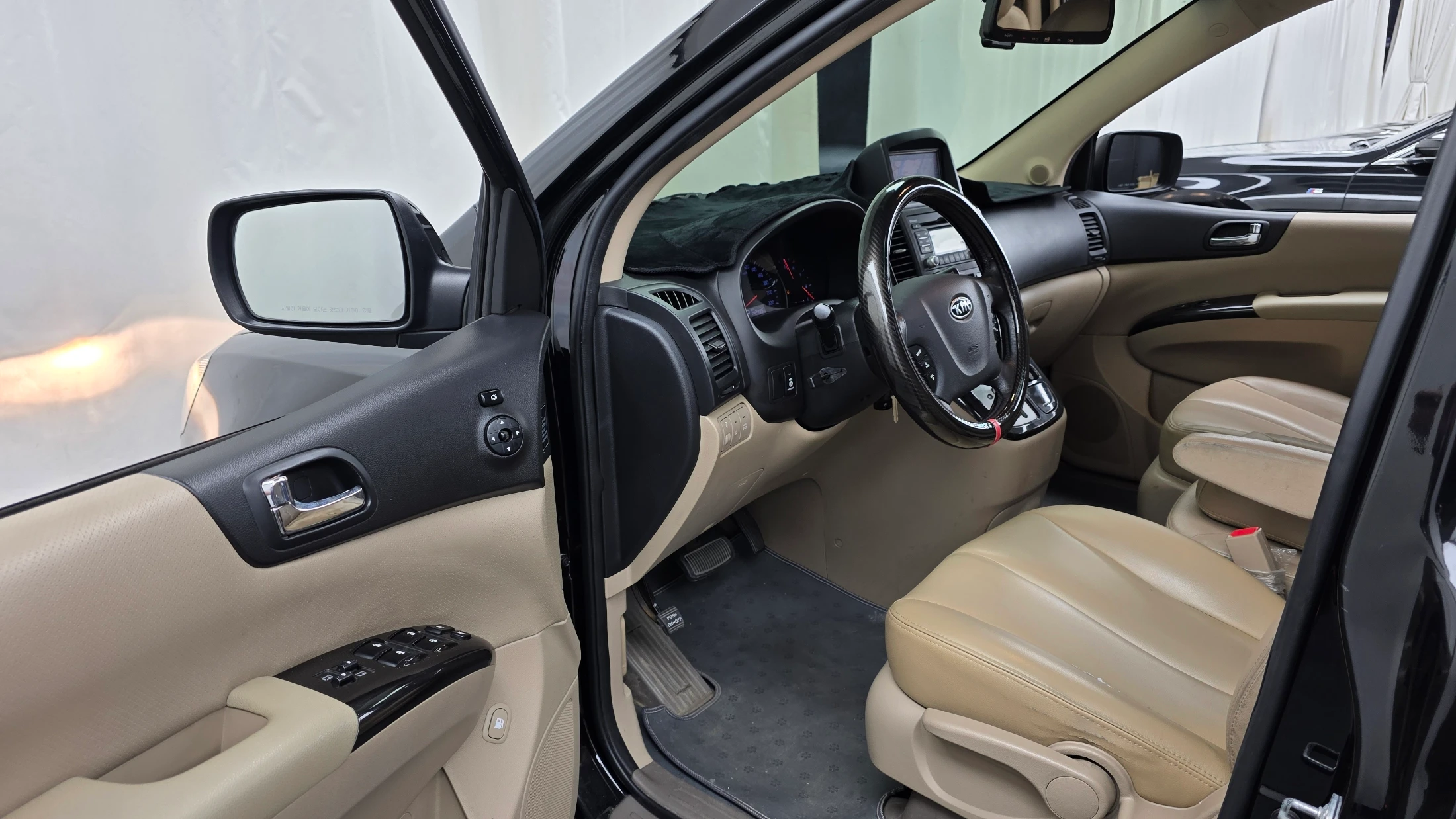 Kia Canival Carnival R, 2012 — фото 10