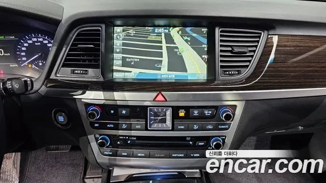 Genesis G80, 2017 — фото 15