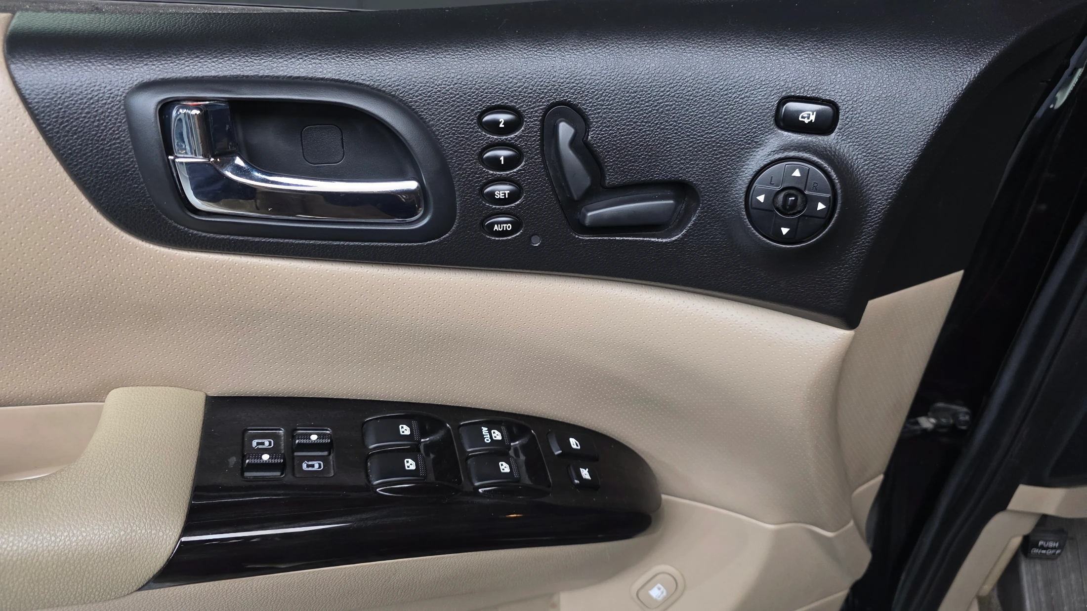 Kia Canival Carnival R, 2011 — фото 11