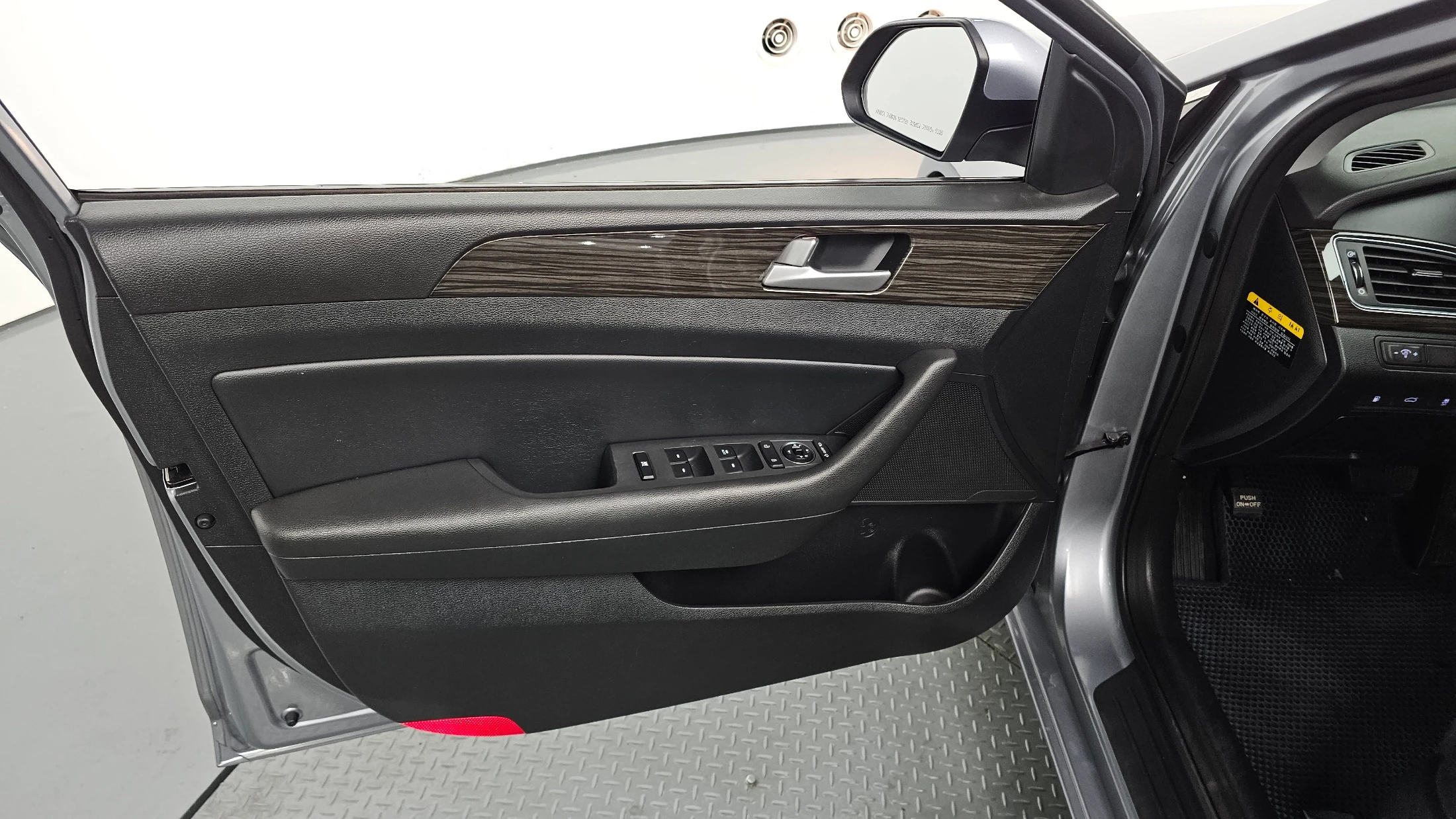 Hyundai Sonata LF Sonata, 2014 — фото 25