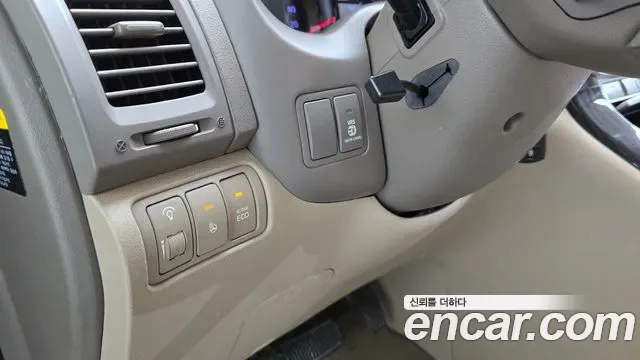 Kia Canival Carnival R, 2012 — фото 19