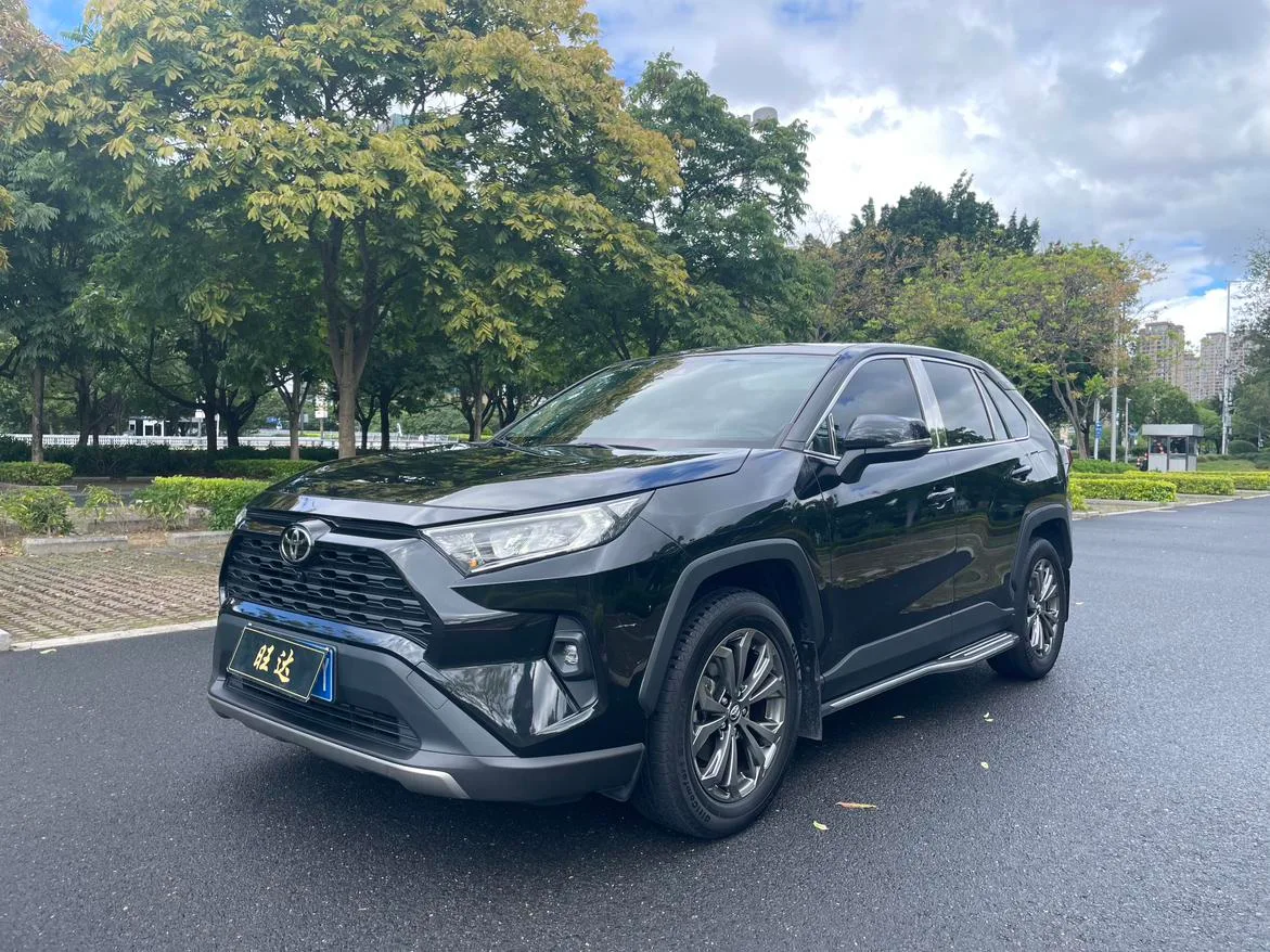 Toyota RAV4 Rongfang