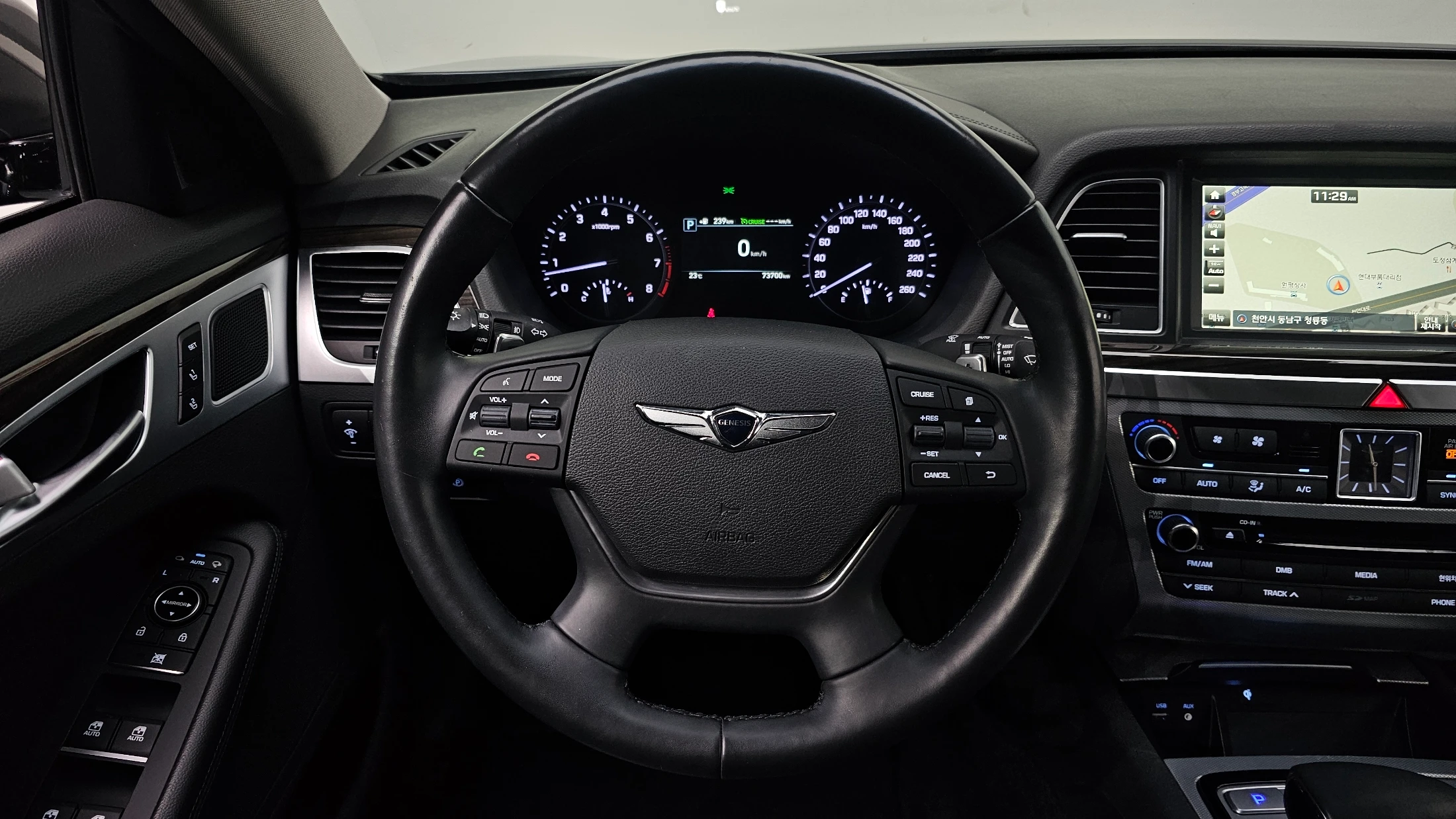 Genesis G80, 2017 — фото 14