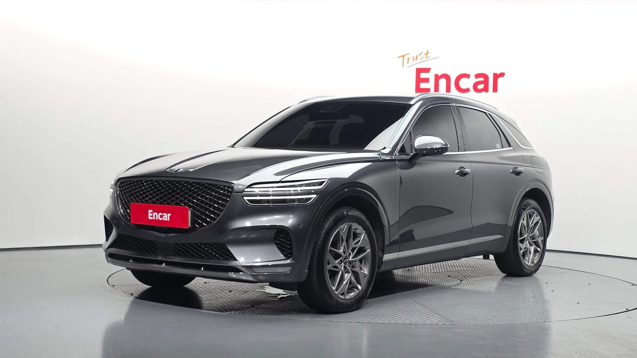 Genesis Gv70