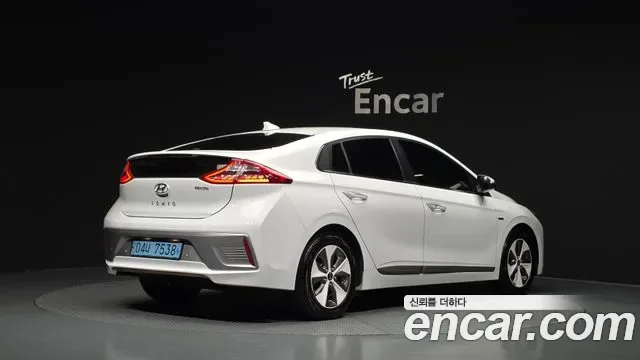 Hyundai Ioniq Ionic Electric, 2017 — фото 2