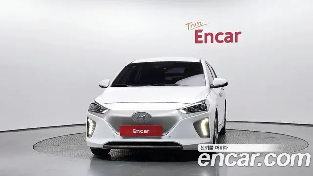 Hyundai Ioniq Ionic Electric, 2017 — фото 3
