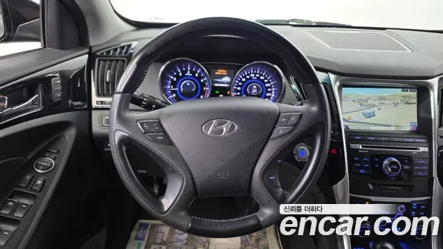 Hyundai Sonata YF Sonata, 2010 — фото 13