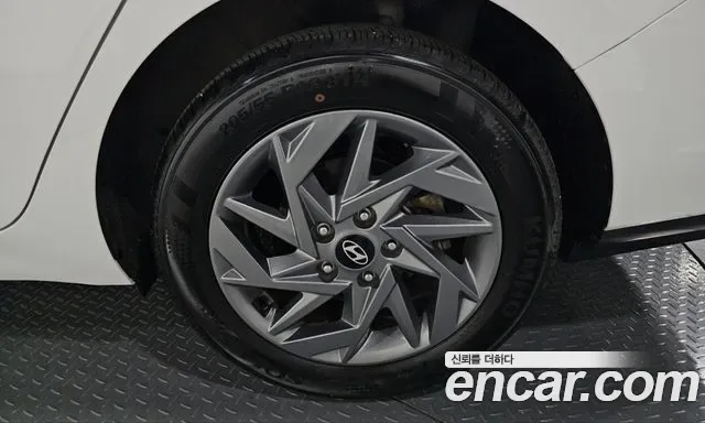 Hyundai Avante CN7, 2024 — фото 21