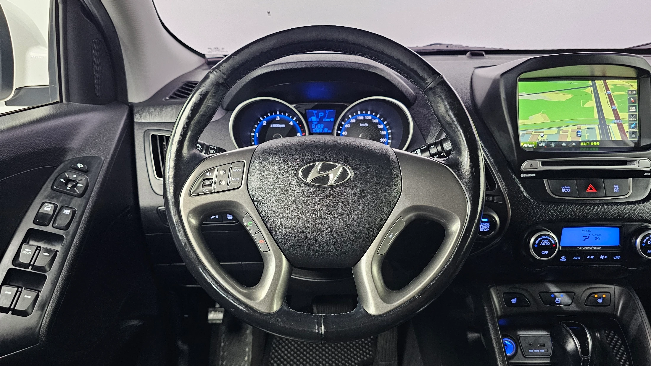 Hyundai Tucson ix, 2014 — фото 15