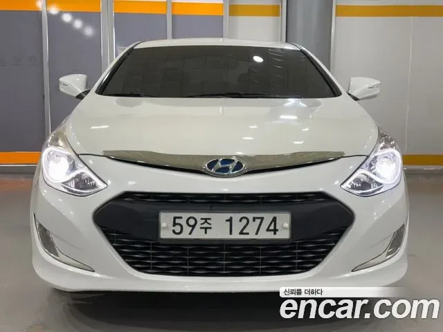 Hyundai Sonata Hybrid
