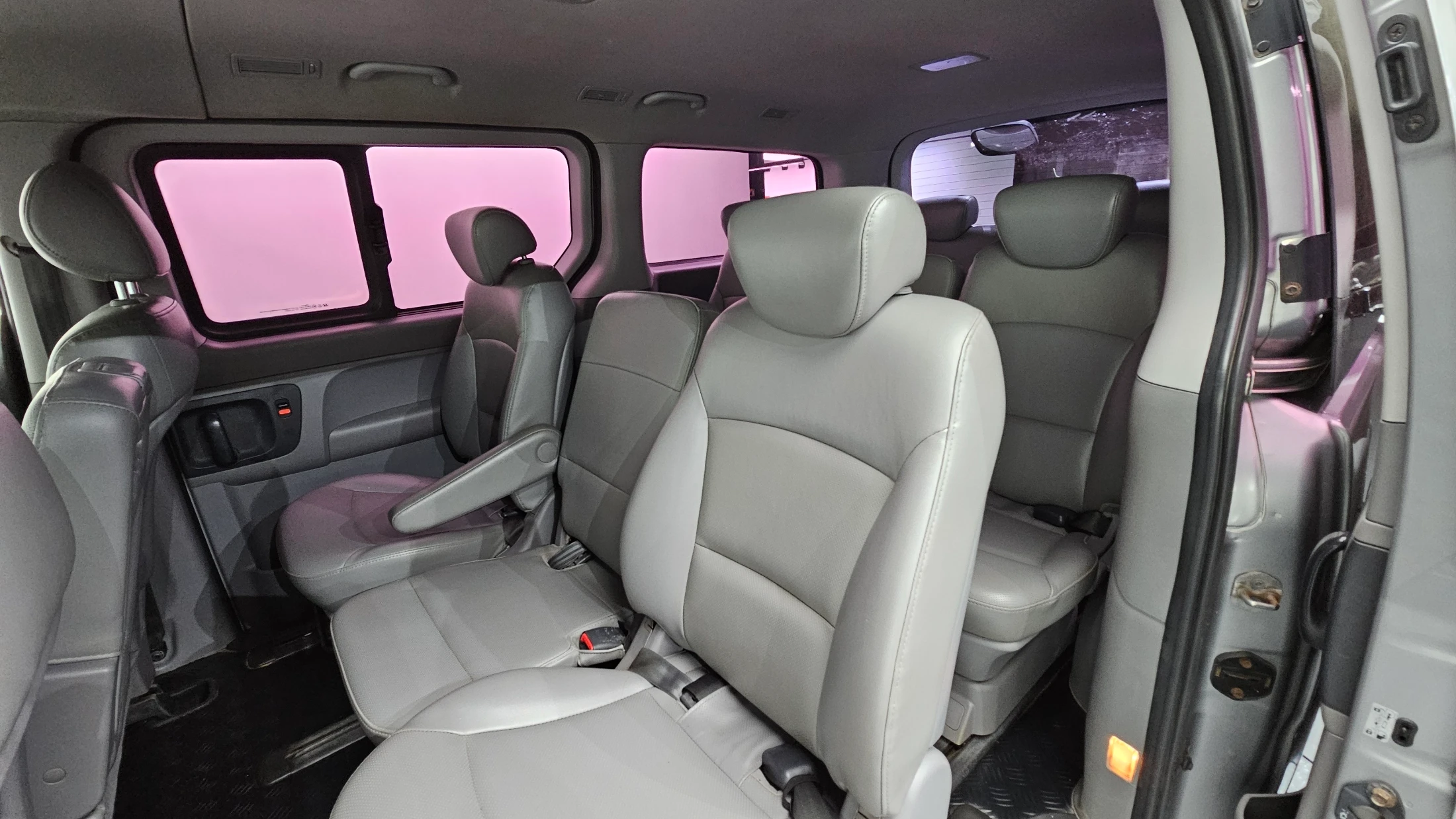 Hyundai Starex Grand Starex, 2012 — фото 12