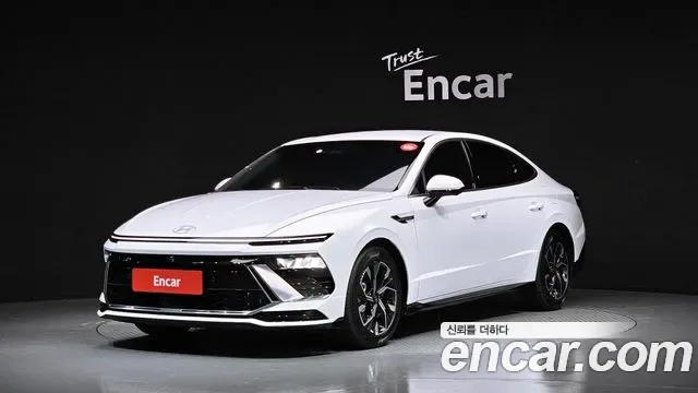 Hyundai Sonata De Edge (DN8)