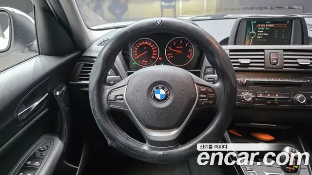 BMW 1-Series F20, 2013 — фото 13