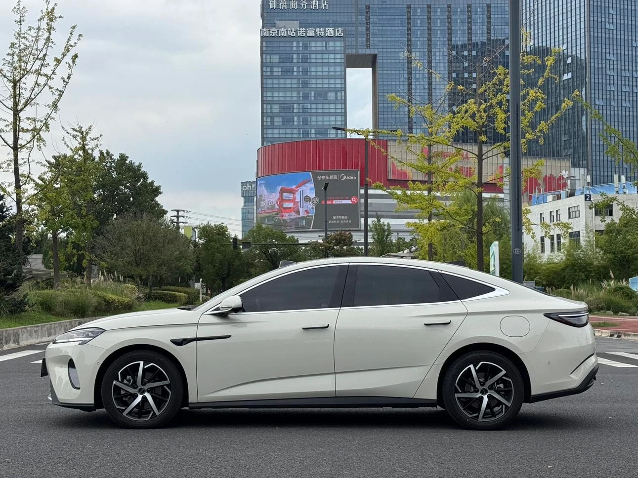 BYD Seal 07DM, 2026 — фото 17
