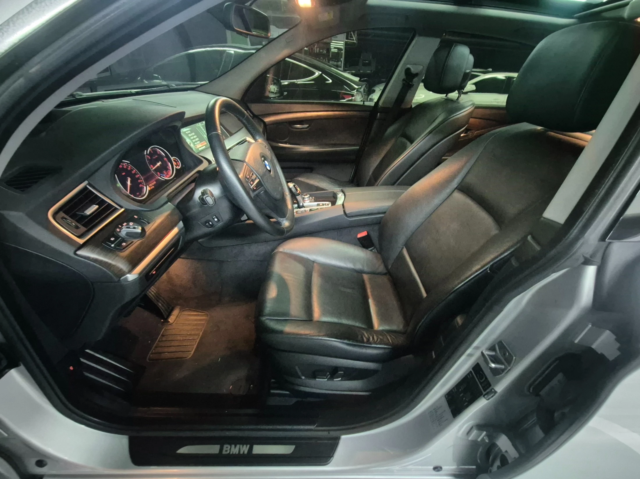 BMW Gran Turismo 5 Series GT (F07), 2013 — фото 17