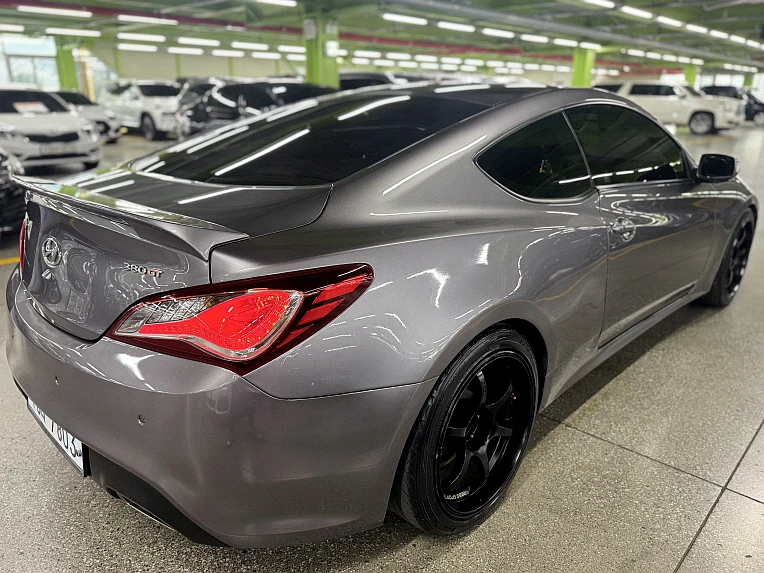 Hyundai Genesis Coupe, 2009 — фото 2